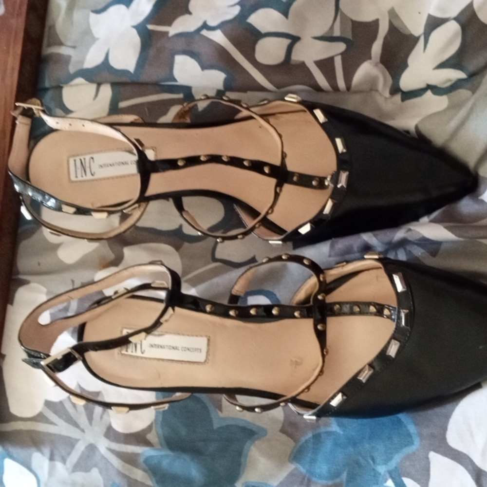 Low heels by by International concepts